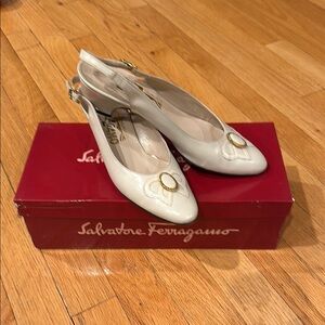 Salvatore Ferragamo Women's Off-White Slingback Shoes